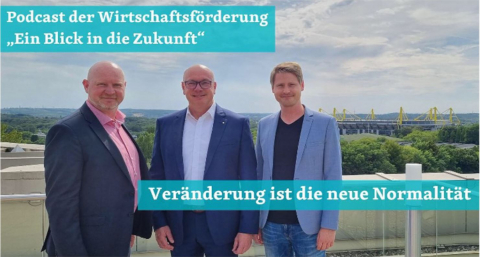 Oliver Walter, Torsten Uhlig (Mitglied des Vorstands der Signal Iduna Gruppe) und Sebastian Winkler